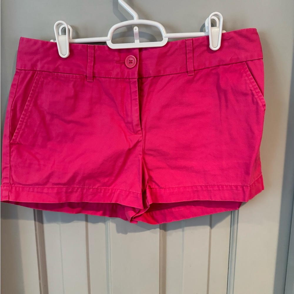 Loft ladies hot pink size 4 short